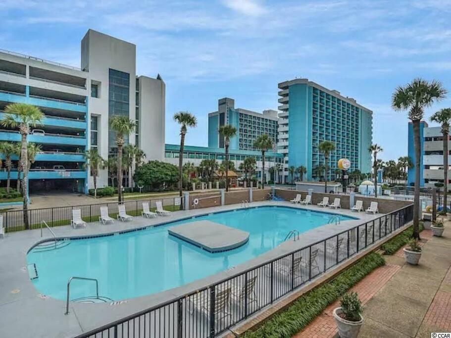 Pool Front & Across From Beach Myrtle Beach Eksteriør billede